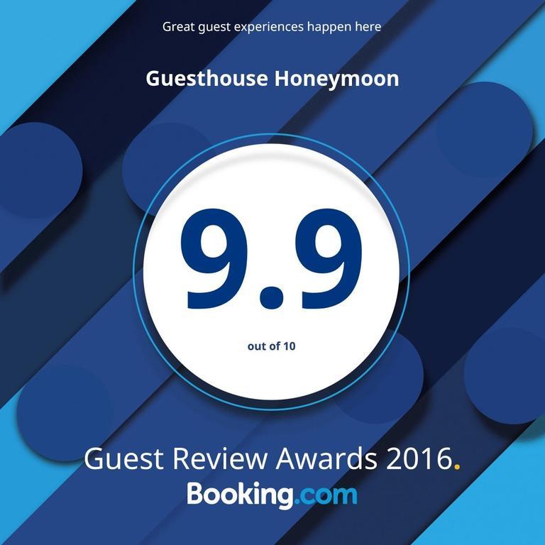 Guesthouse Honeymoon 시그나기 외부 사진