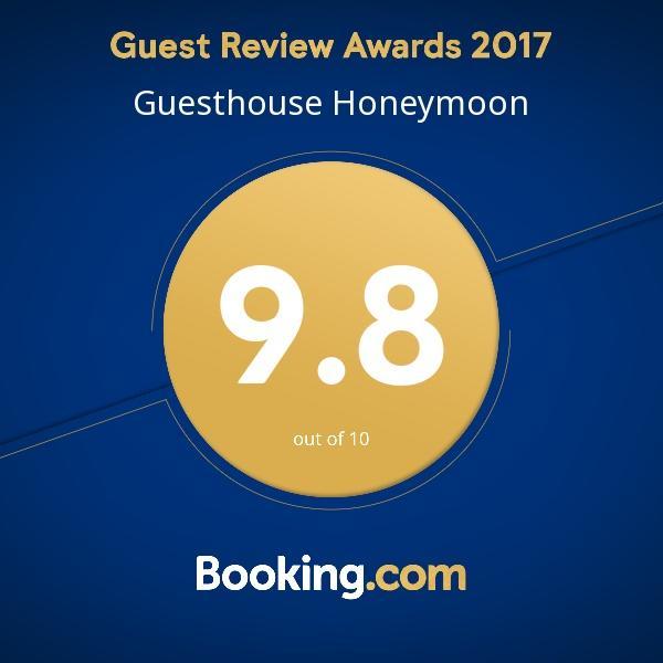 Guesthouse Honeymoon 시그나기 외부 사진